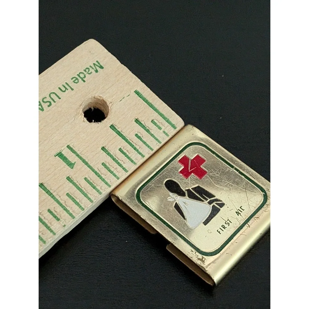 Vintage Boy Scout Belt Loop First Aid Award‎ Metal Medal
